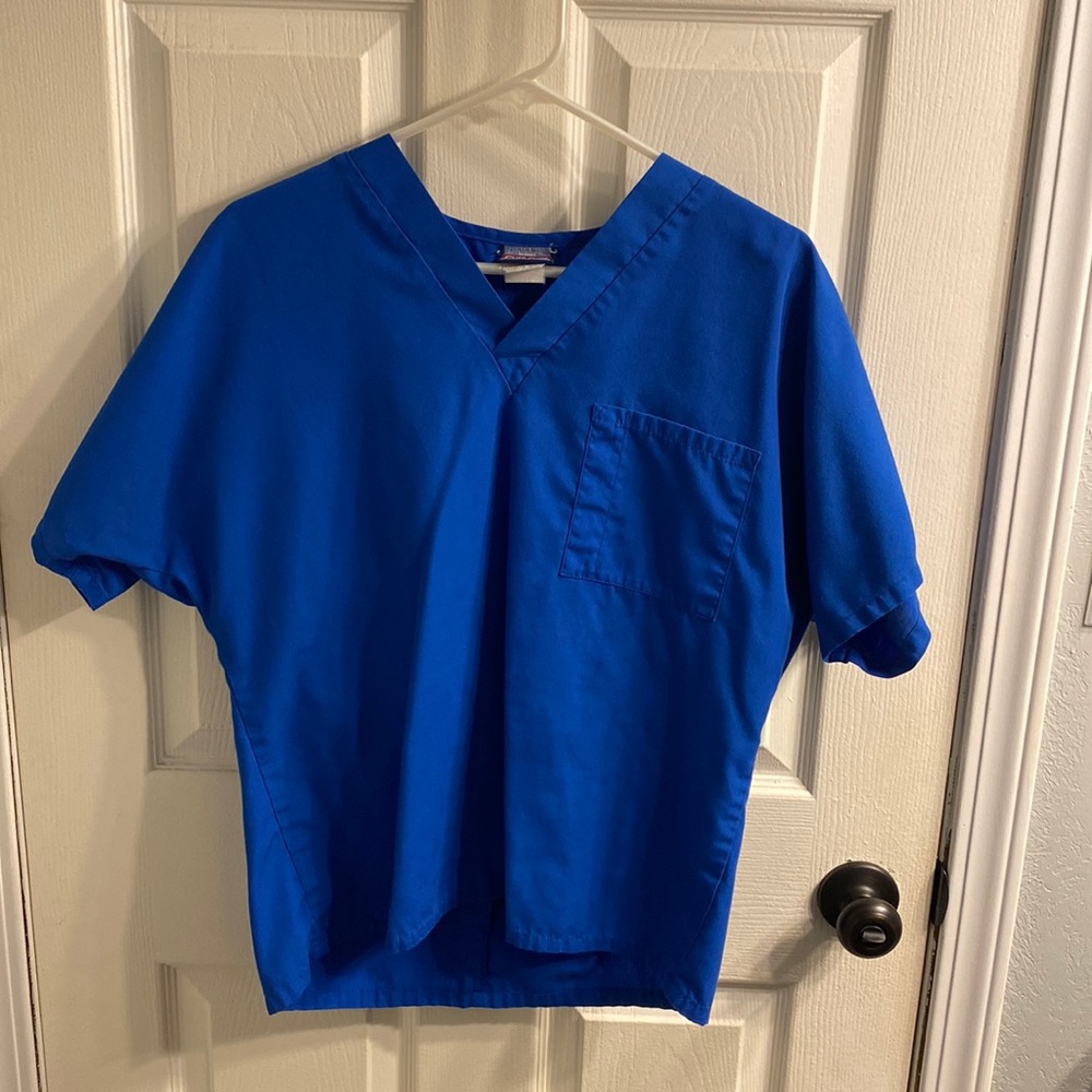 SMALL size Cherokee workwear healthcare scrubs.